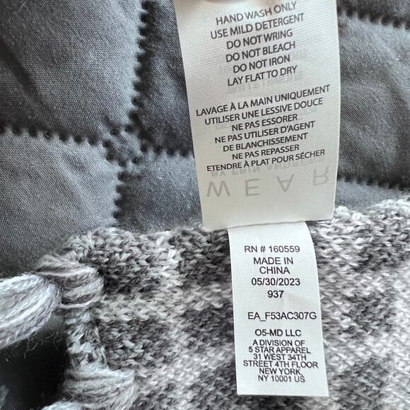 San Francisco 49ers Scarf WEAR by Erin Andrews Plaid Gray Fringe NFL One Size - Picture 2 of 5